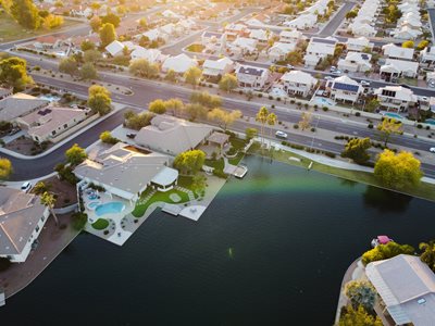 best practices for managing your lakeside HOA
