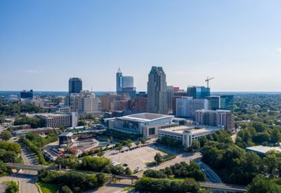 EX_skyline_GarrettPoulos_08_10_19_21_d426ec8d-46d3-4e1a-a43a-7b5a46f69b5b.jpeg property management in raleigh